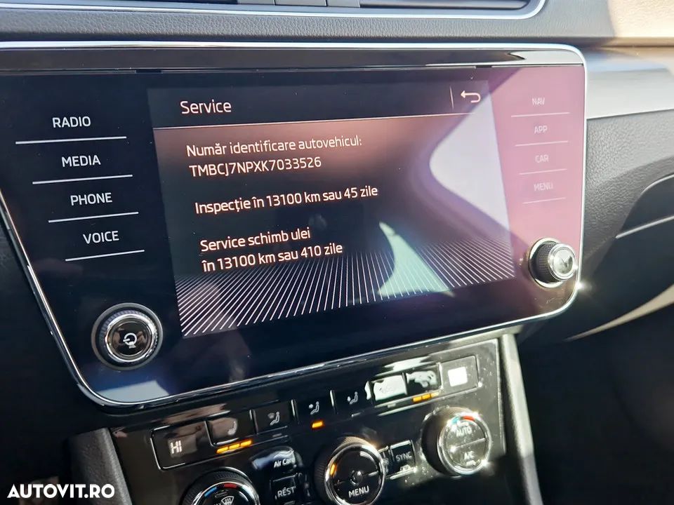 Skoda Superb 2.0 TDI DSG 4X4 Style - 25