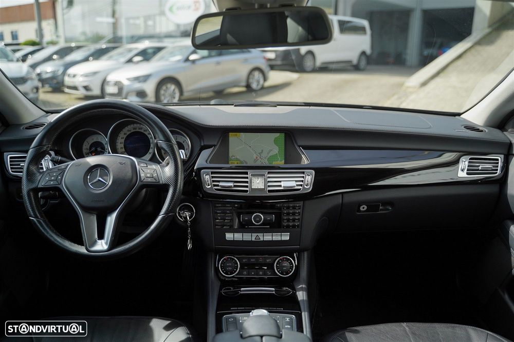 Mercedes-Benz CLS 350 CDi BlueEfficiency - 16