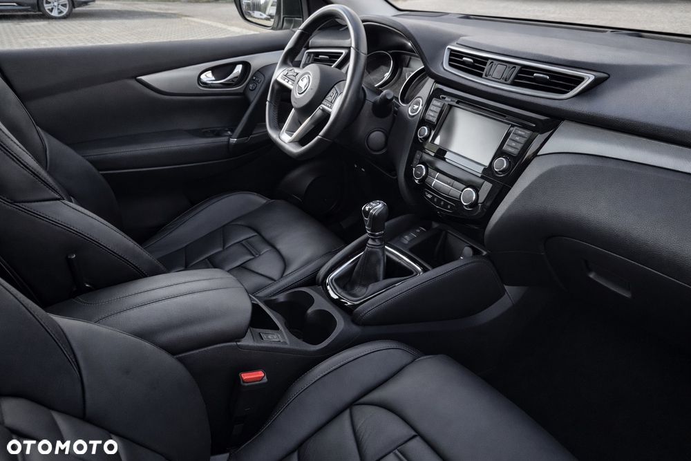 Nissan Qashqai 1.3 DIG-T N-Tec - 4