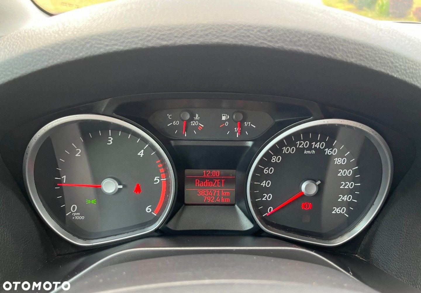 Ford S-Max - 21