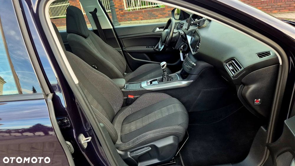 Peugeot 308 BlueHDi 150 Stop & Start Business-Line - 12