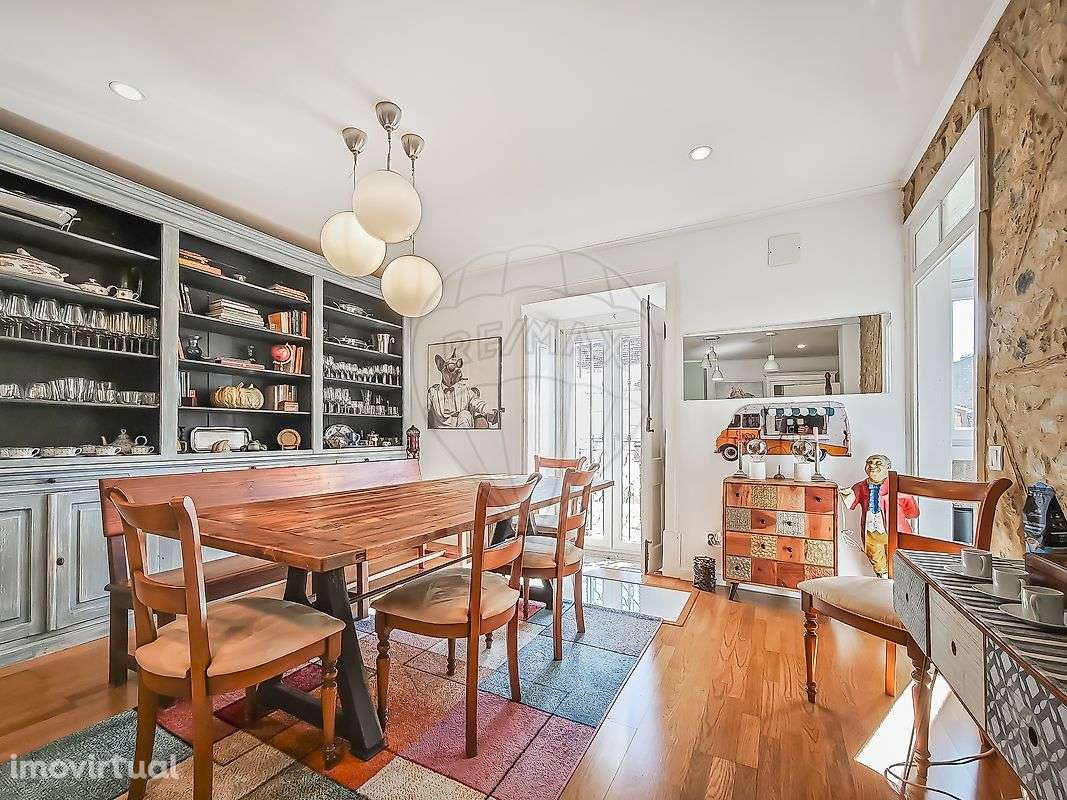 Moradia T6 para venda - Grande imagem: 2/20