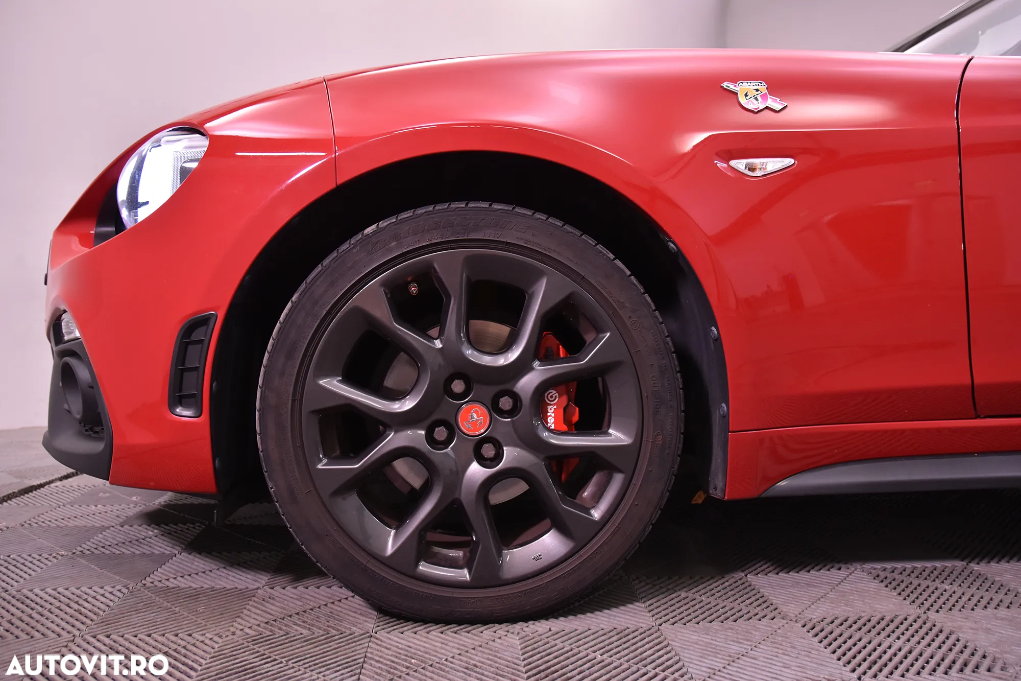 Abarth 124 Spider - 19
