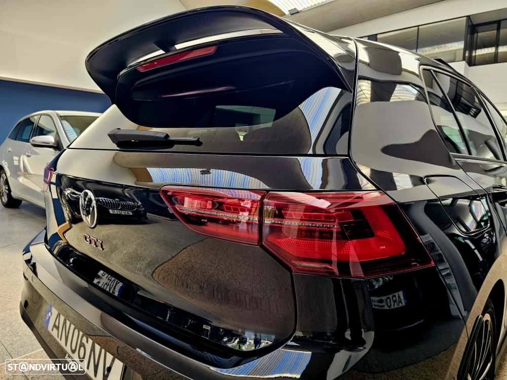 VW Golf 2.0 TSI GTI Clubsport 45 Years DSG - 10