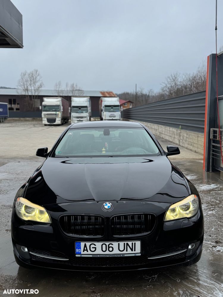 BMW Seria 5 520d Aut. - 1