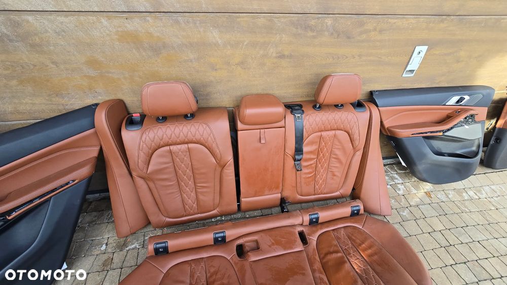Komplet Foteli wraz z boczkami do BMW X5 G05 komforty grzane i wentylowane - 16