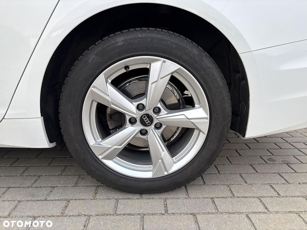 Audi A6 Avant - 18