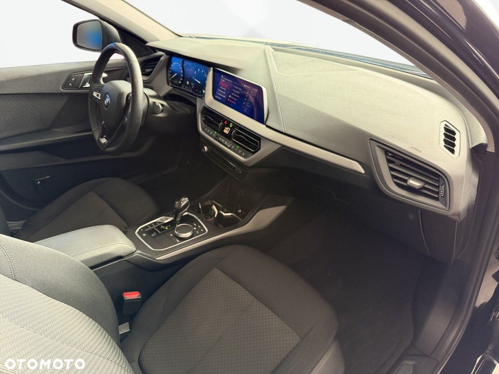 BMW Seria 1 - 18