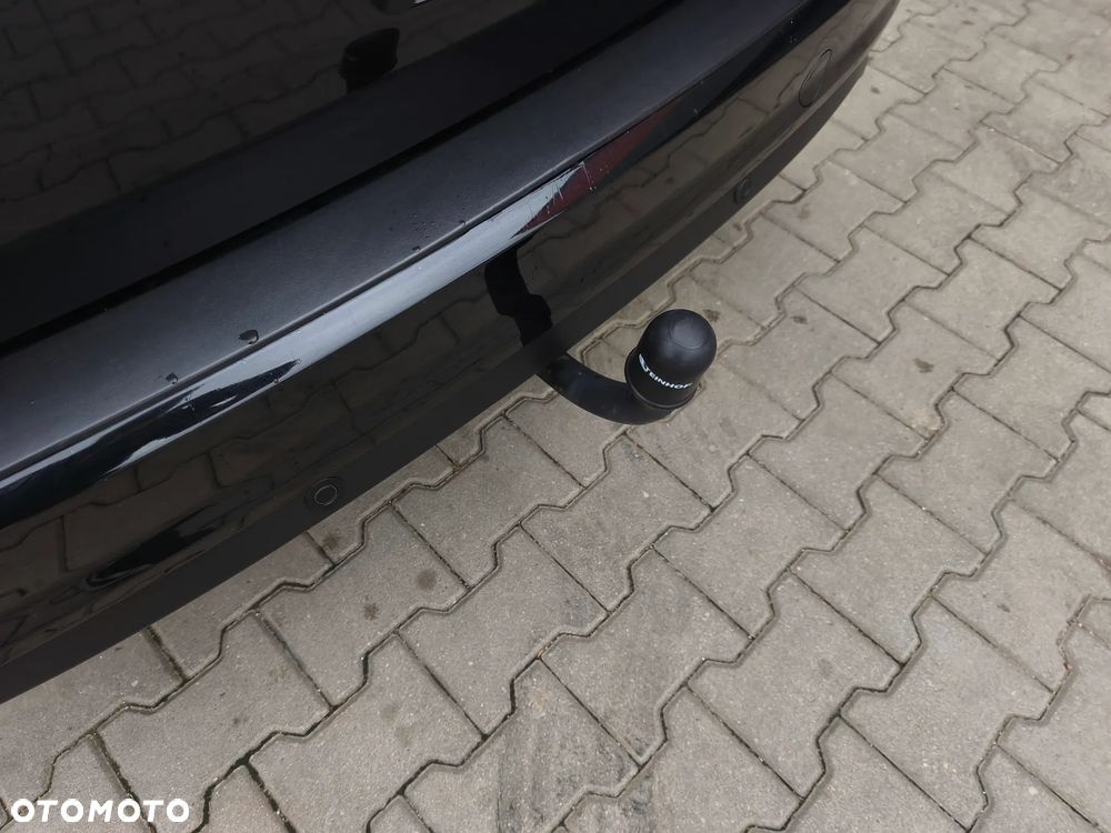 Ford Grand C-MAX 1.6 TDCi Titanium - 21