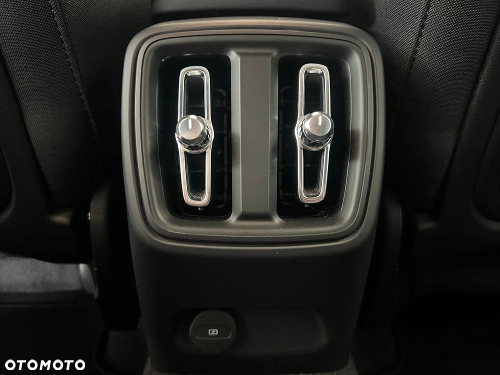 Volvo C40 Recharge Extended Range Plus - 31