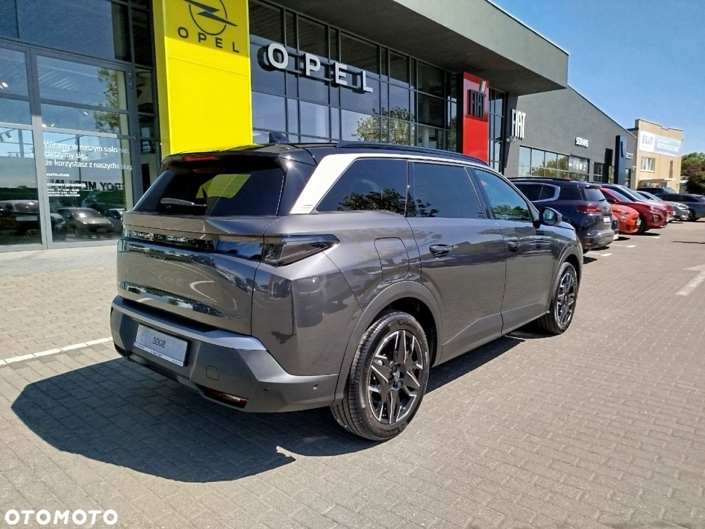 Peugeot 5008 - 10