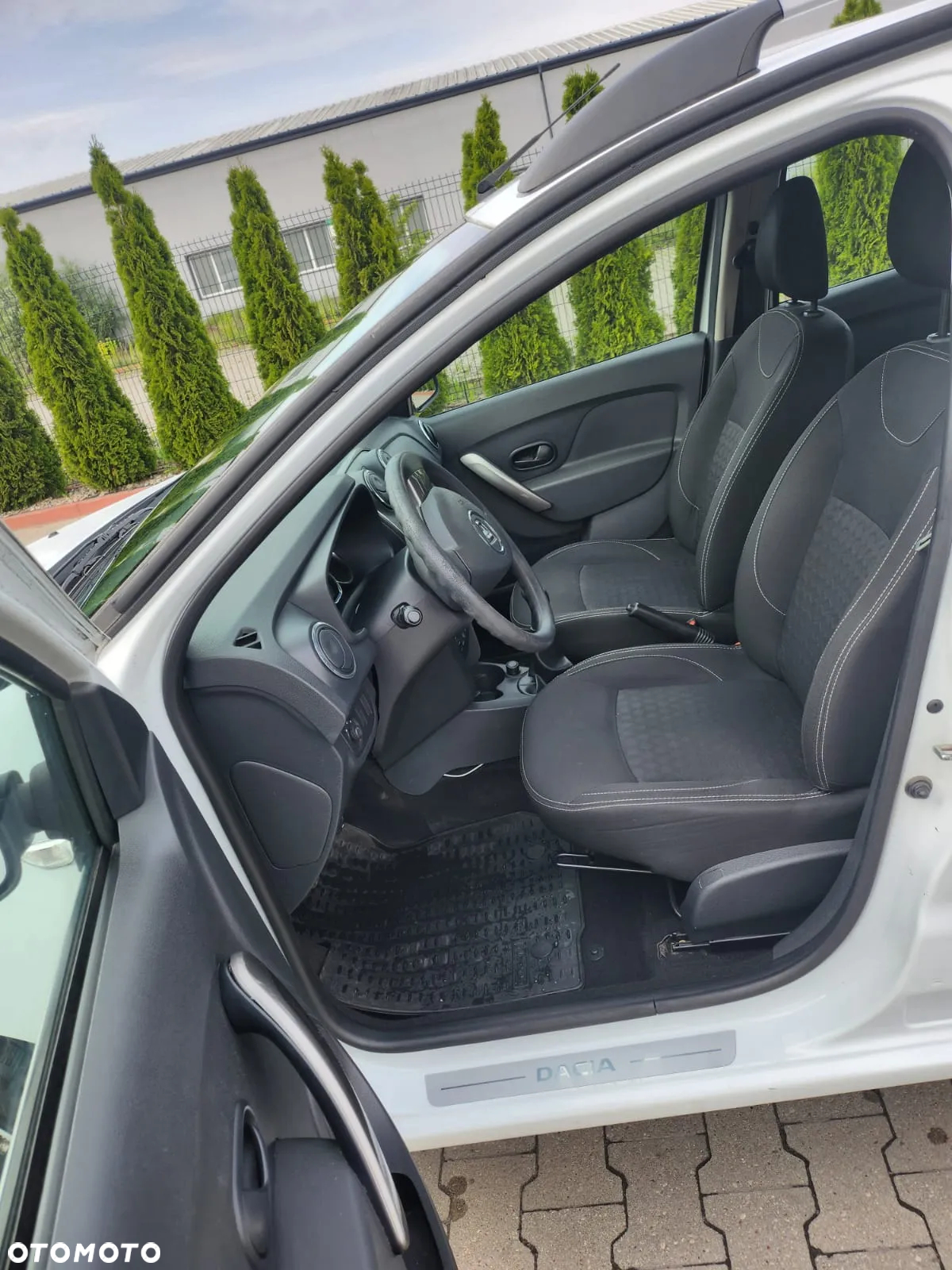 Dacia Logan - 6