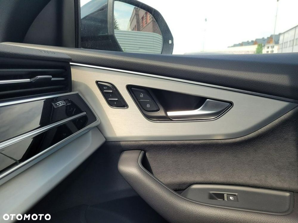 Audi Q8 - 19