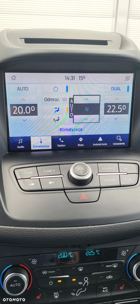 Ford Kuga - 17
