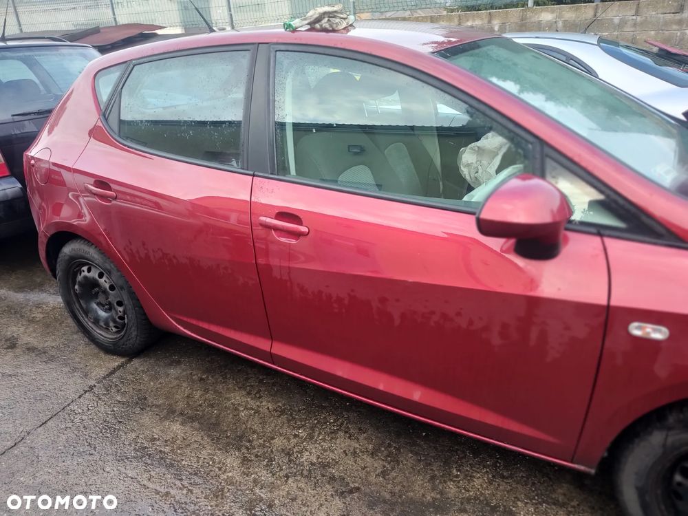 SEAT IBIZA 6J BŁOTNIK TYŁ LEWY PRAWY - 2