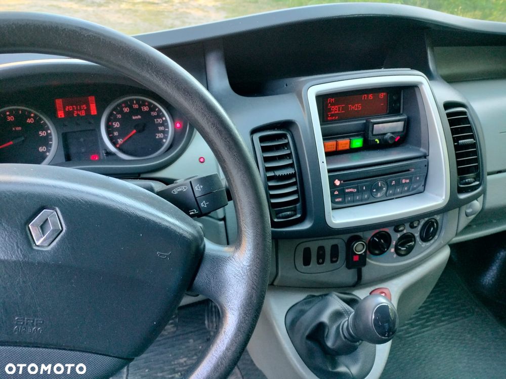 Opel vivaro - 33