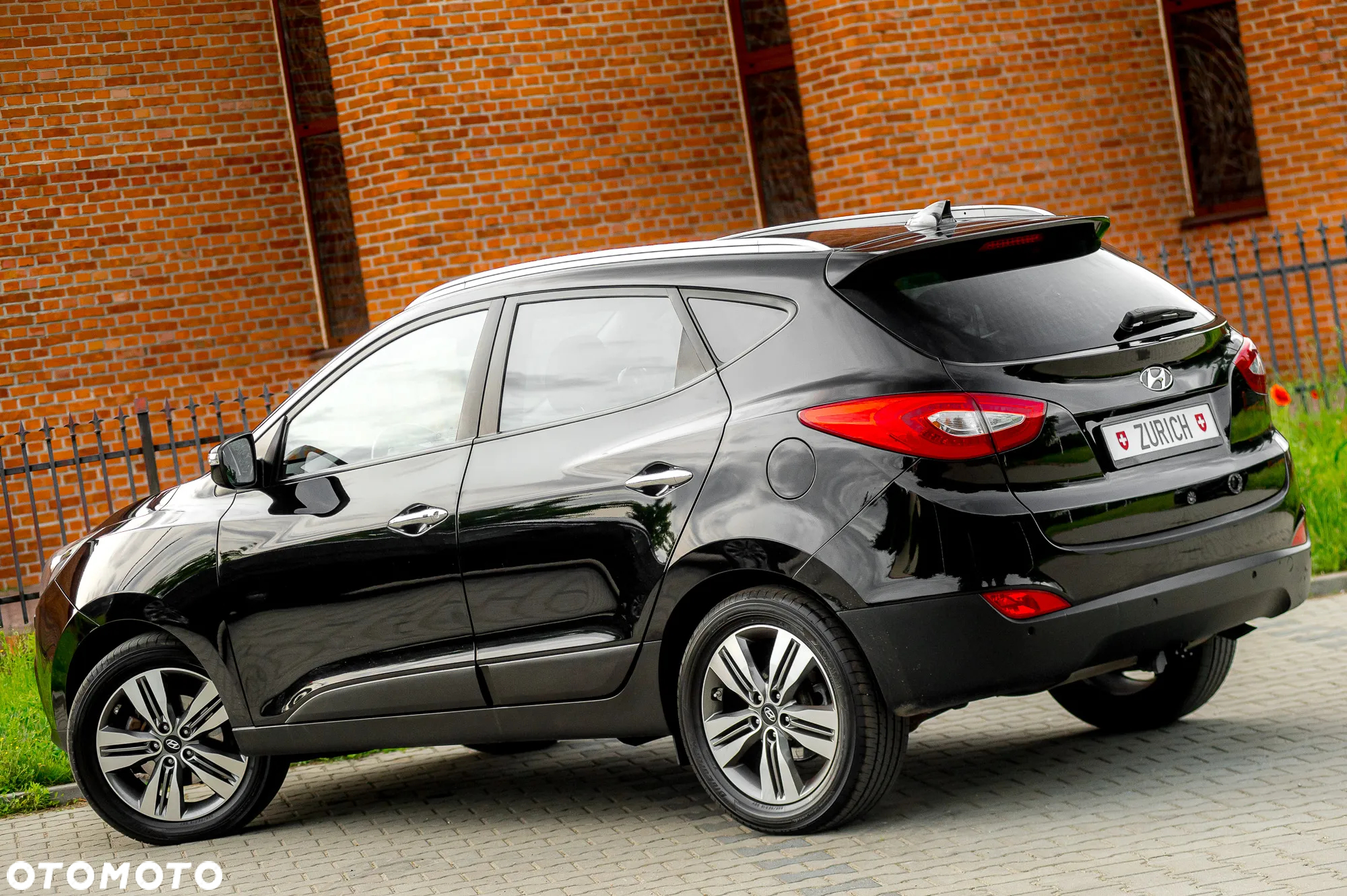 Hyundai ix35 2.0 CRDi 4WD Automatik Premium - 3