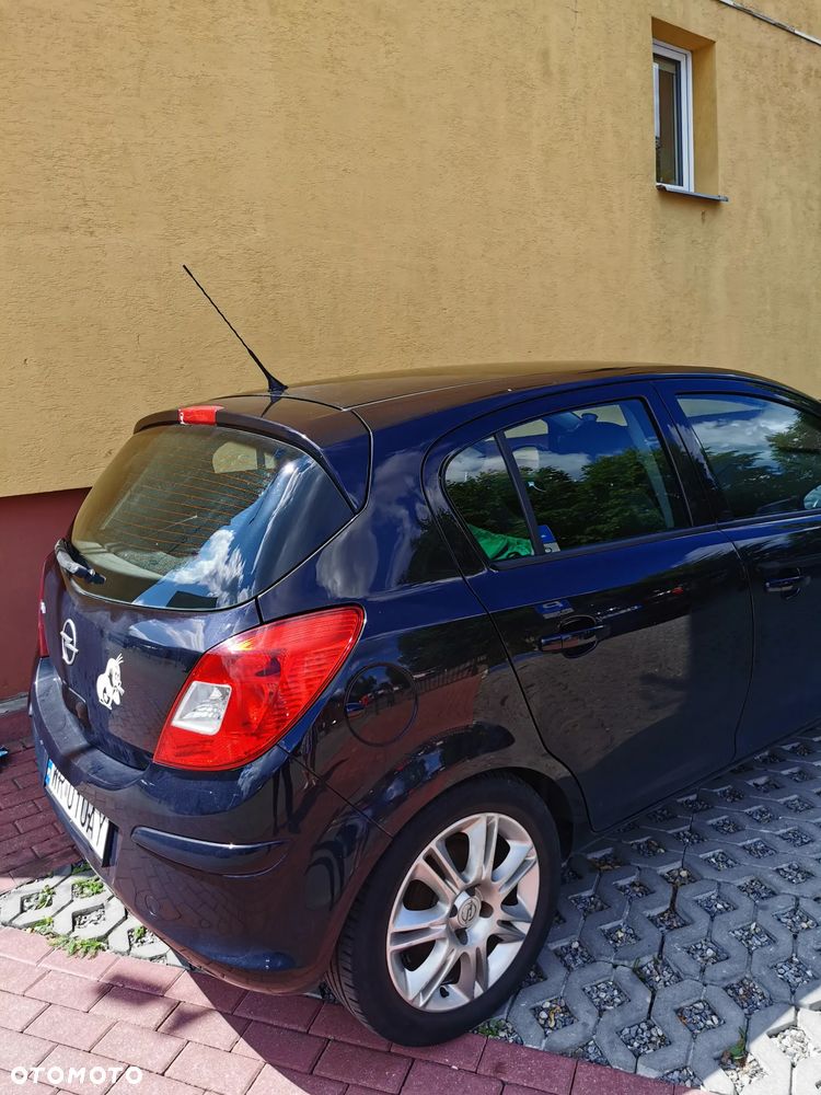 Opel Corsa 1.4 16V Enjoy - 4