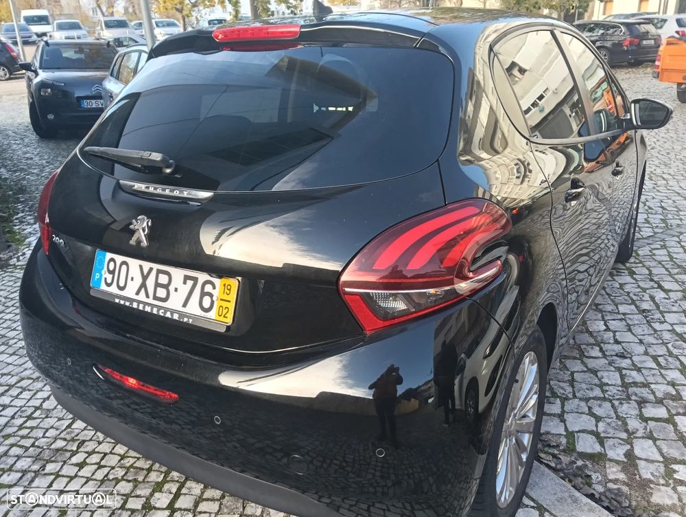 Peugeot 208 1.2 PureTech Style - 40