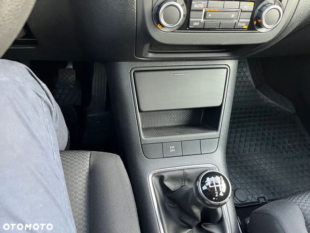 Volkswagen Golf Plus - 19