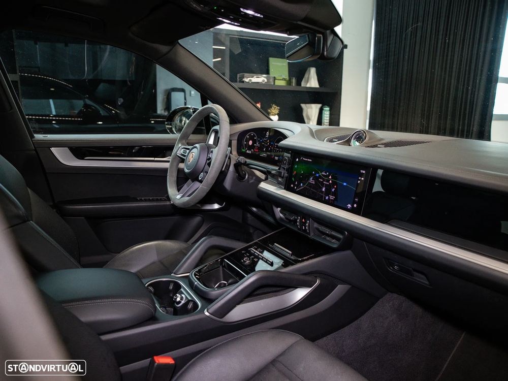 Porsche Cayenne S E-Hybrid - 34
