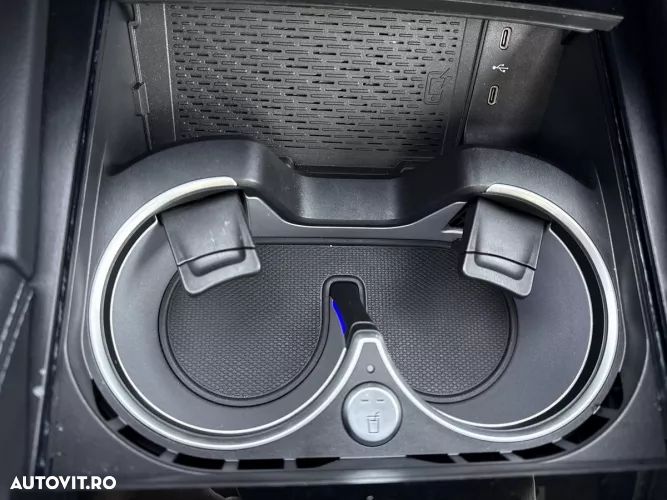 Mercedes-Benz GLE - 24