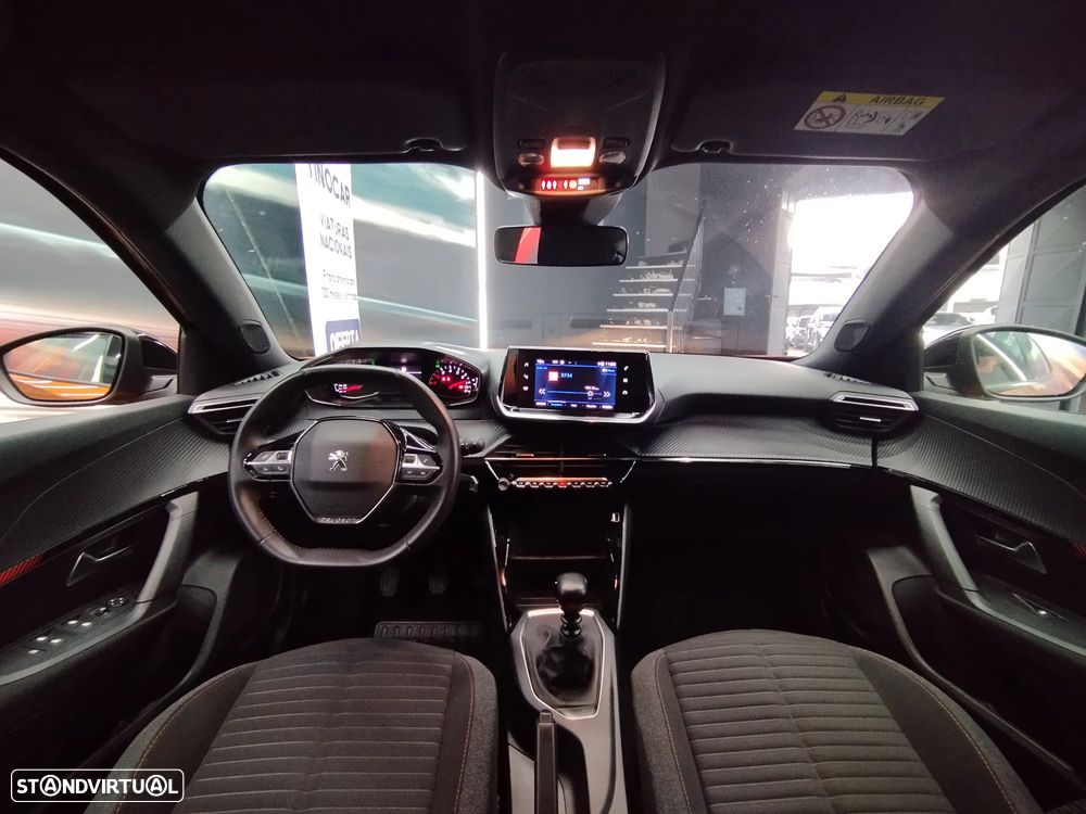 Peugeot 2008 1.2 PureTech Active Pack - 13