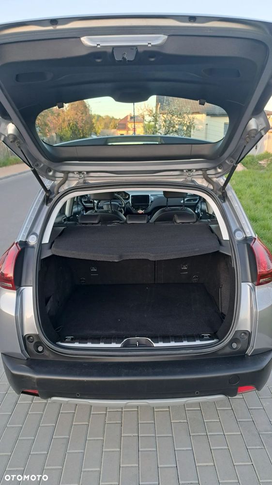 Peugeot 2008 1.2 Pure Tech Crossway S&S EAT6 - 8