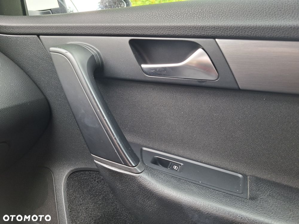 Volkswagen Passat 2.0 TDI Comfortline - 21