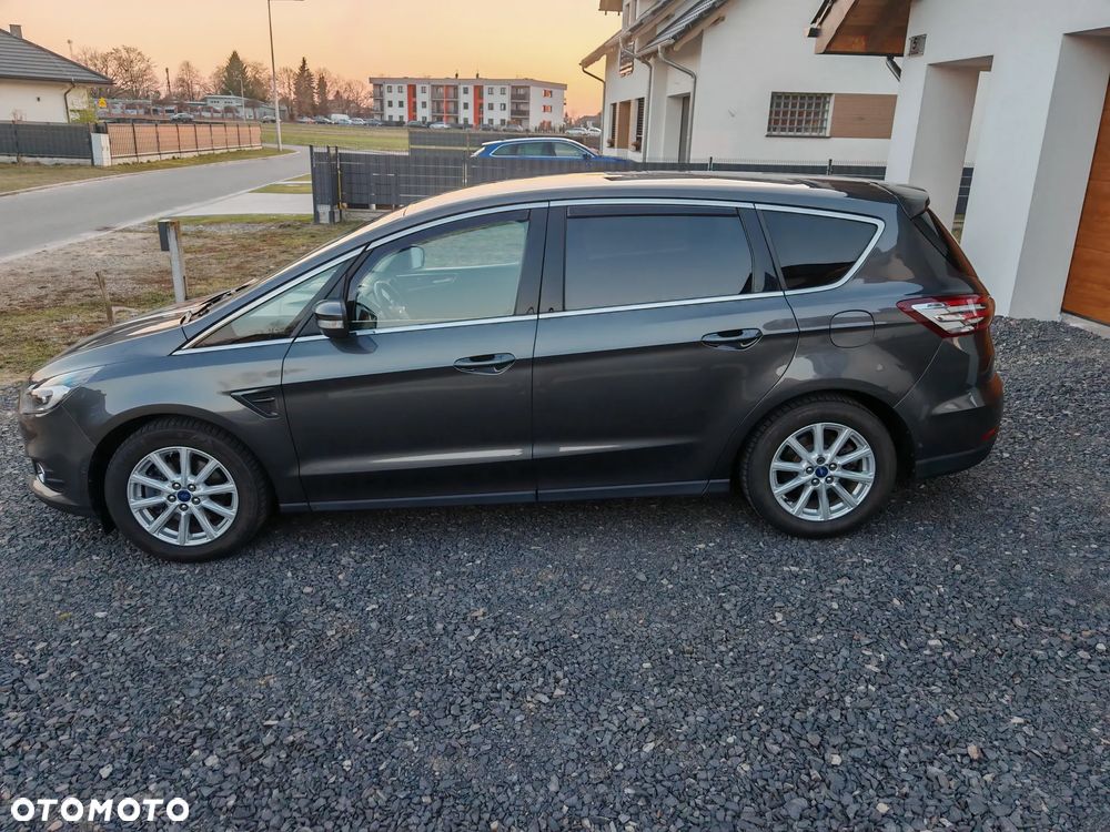 Ford S-Max 2.0 TDCi Titanium PowerShift - 8