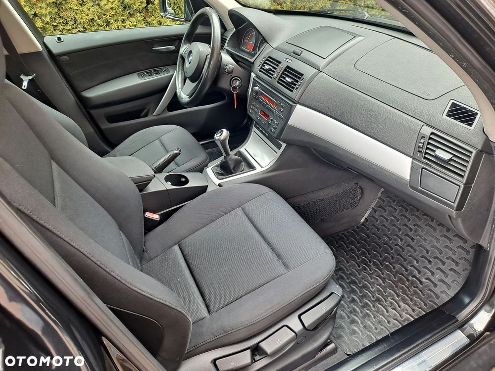 BMW X3 2.0d - 8