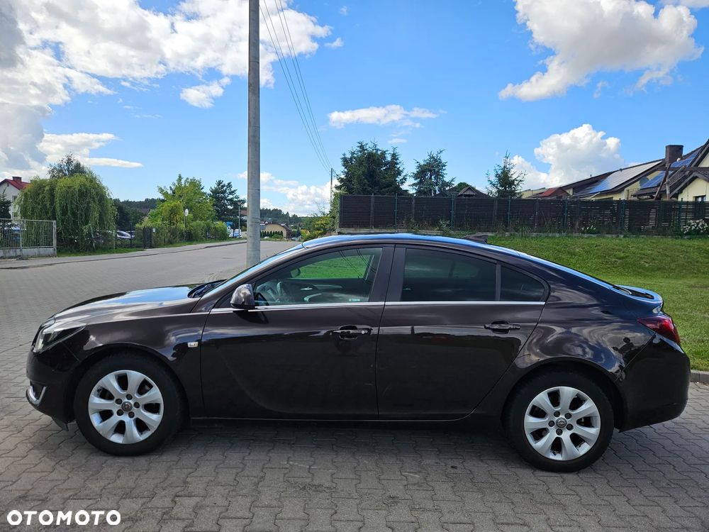 Opel Insignia 1.4 T Cosmo S&S - 2