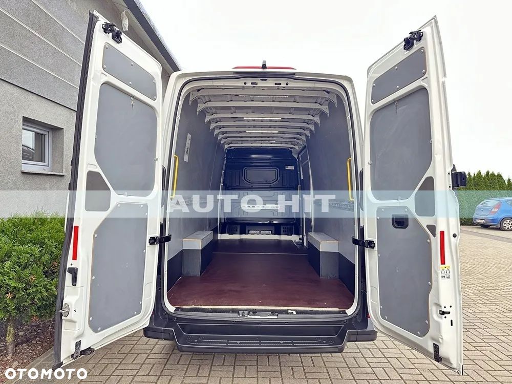 Volkswagen Crafter - 14