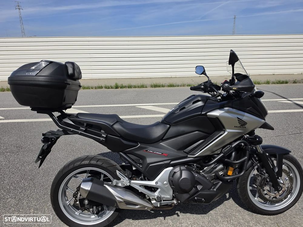 Honda NC750X - 1