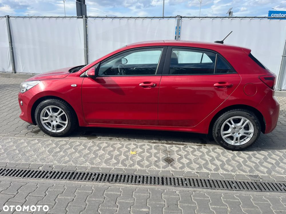 Kia Rio 2017 photo 3