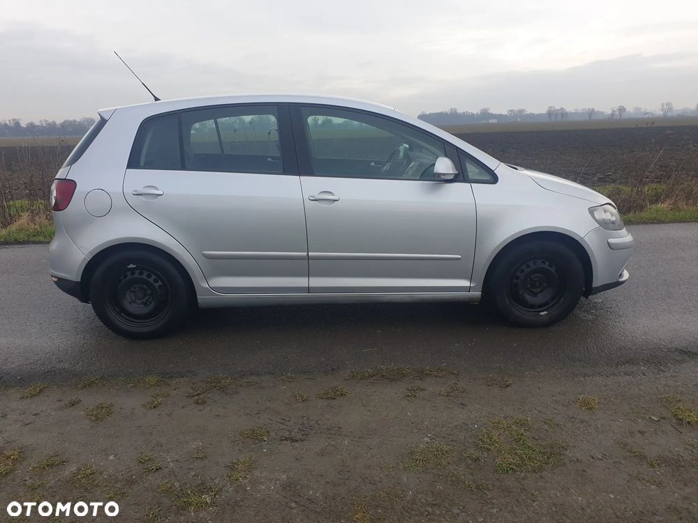 Volkswagen Golf Plus 1.9 TDI Comfortline - 3