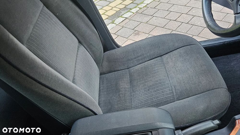BMW Seria 5 - 32