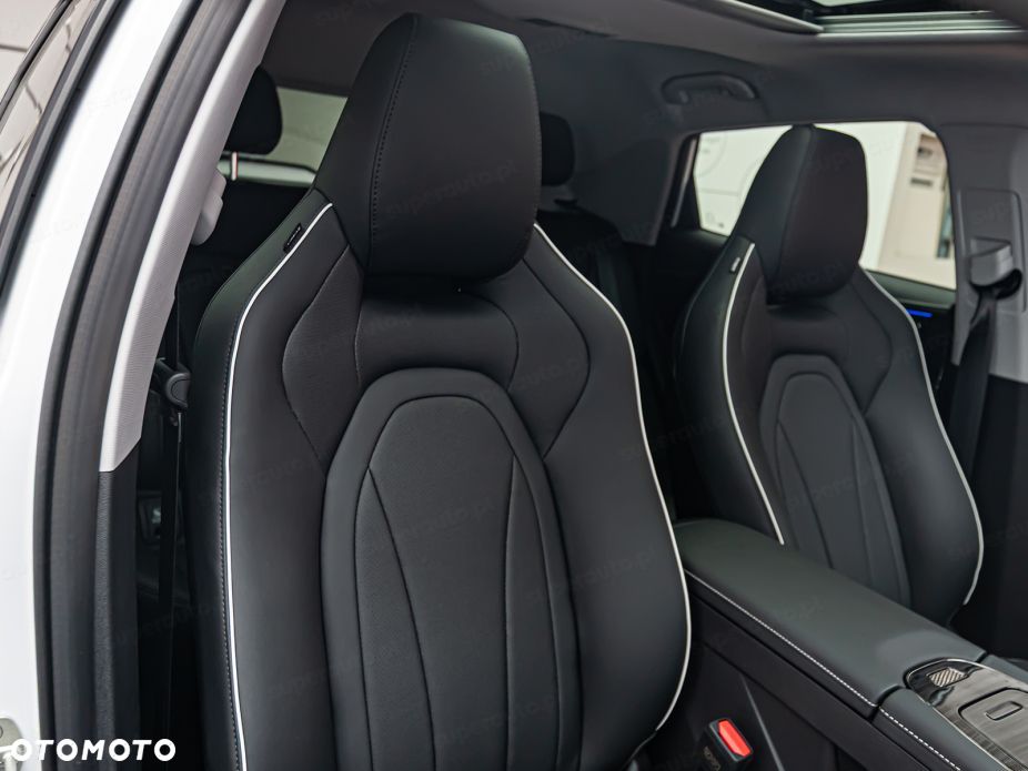 Omoda 5 1.5 T-GDI Hybrid Premium DHT - 24