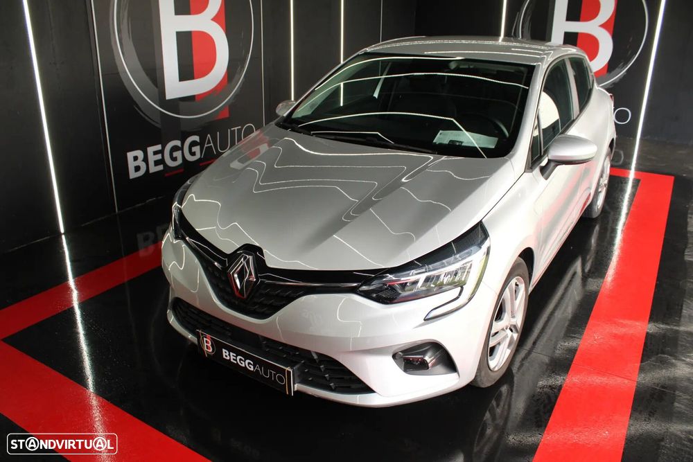 Renault Clio - 31