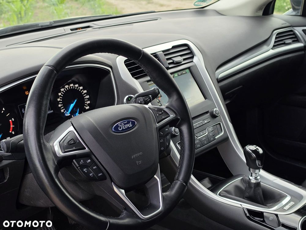 Ford Mondeo 2.0 TDCi Allrad Trend - 20
