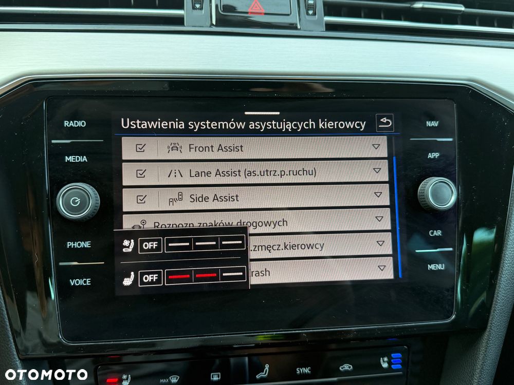 Volkswagen Passat 2.0 TSI Elegance DSG - 35