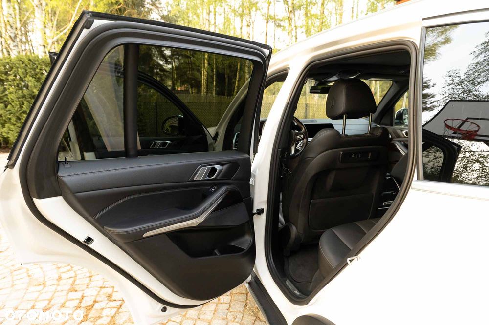 BMW X5 xDrive40i sport - 8