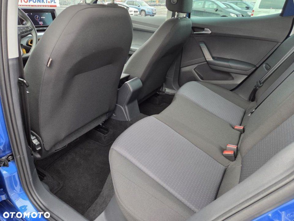 Seat Arona - 13
