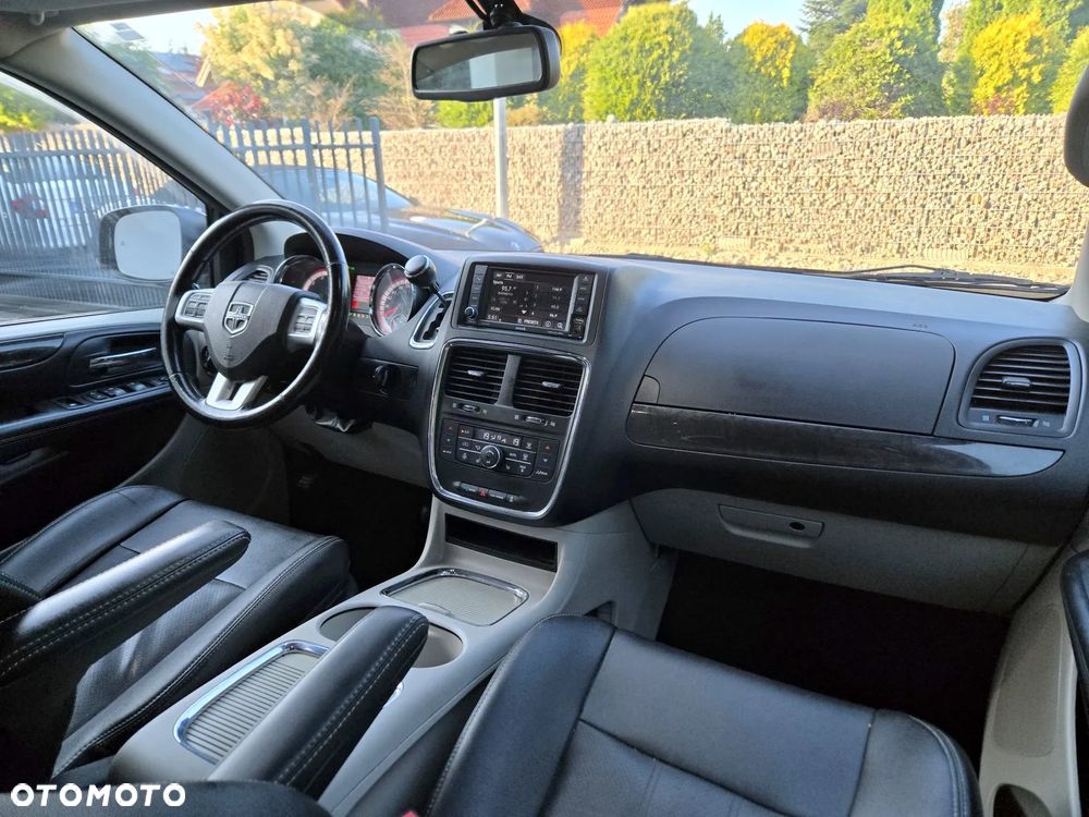 Dodge Grand Caravan 3.6 Express - 8