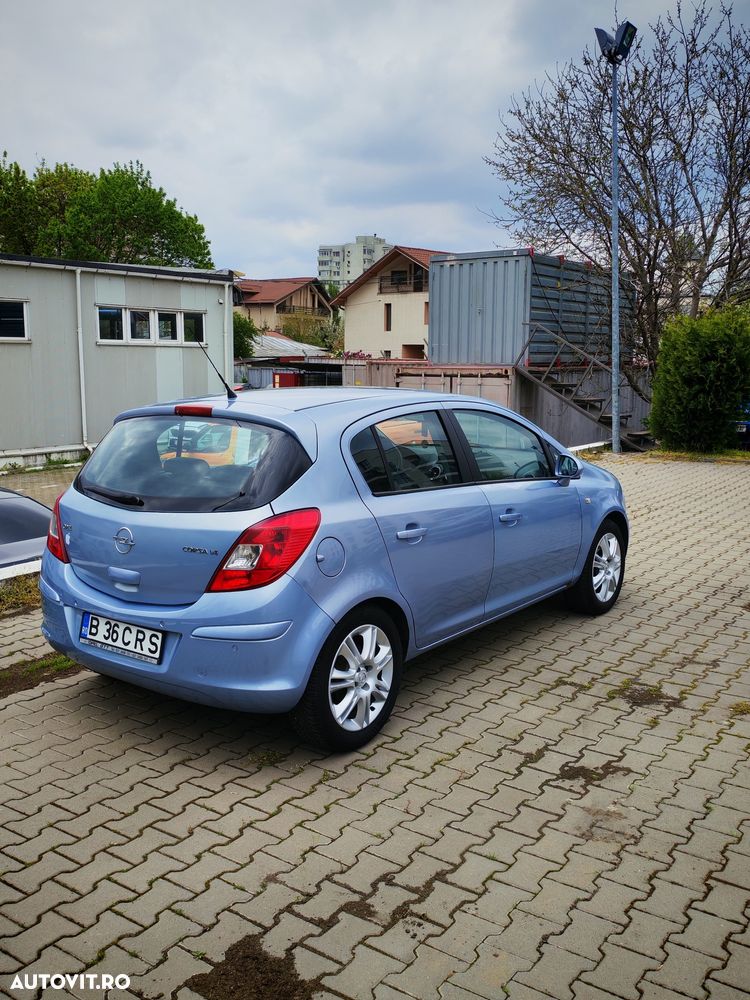 Opel Corsa Cosmo - 5