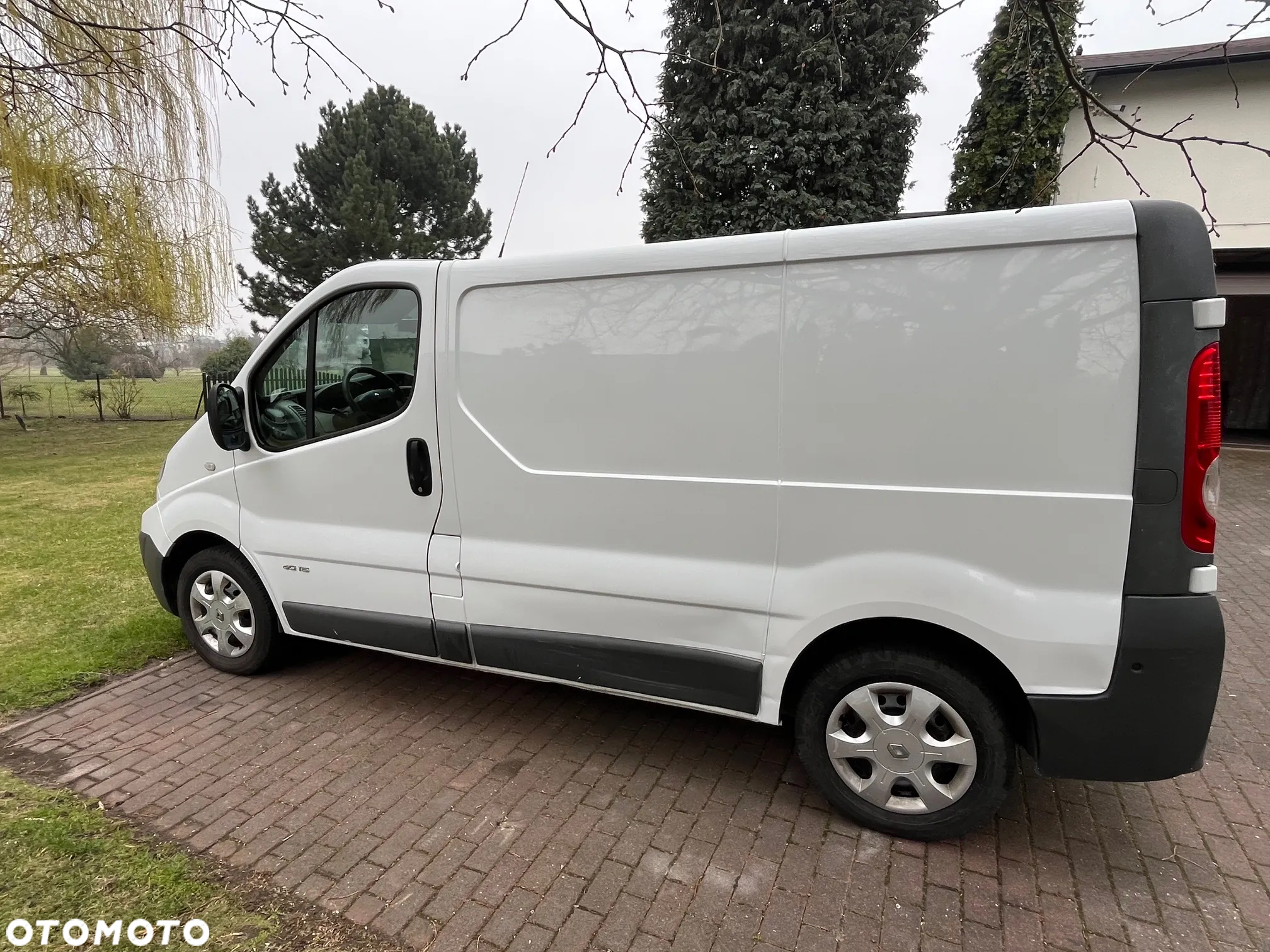 Renault Trafic - 8