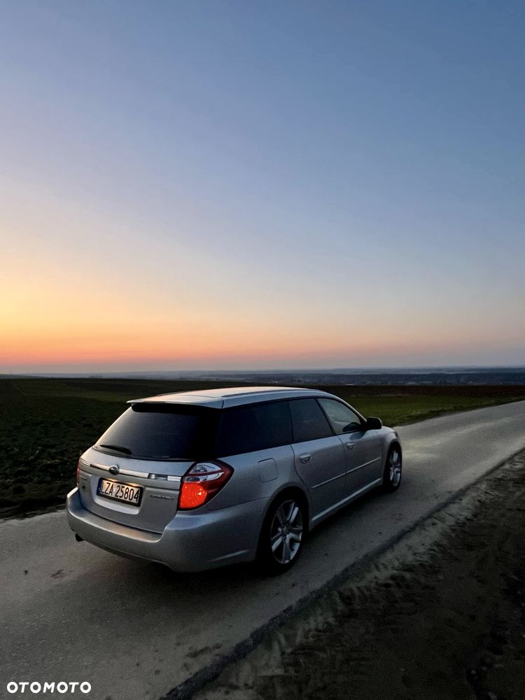 Subaru Legacy - 3