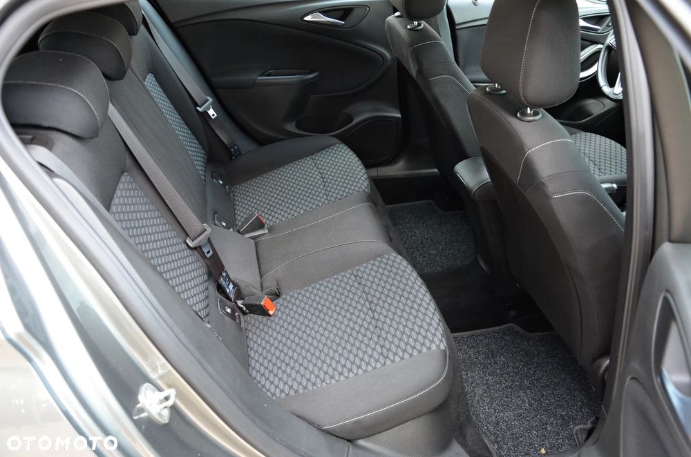 Opel Astra 1.4 Turbo Dynamic - 35