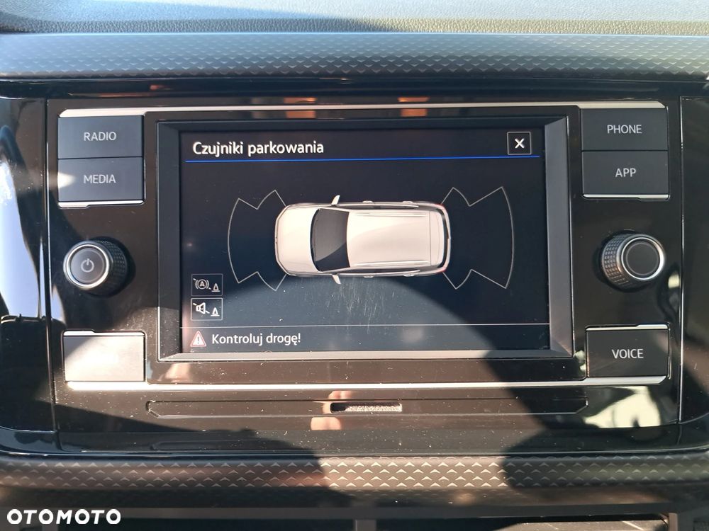Volkswagen T-Cross - 16