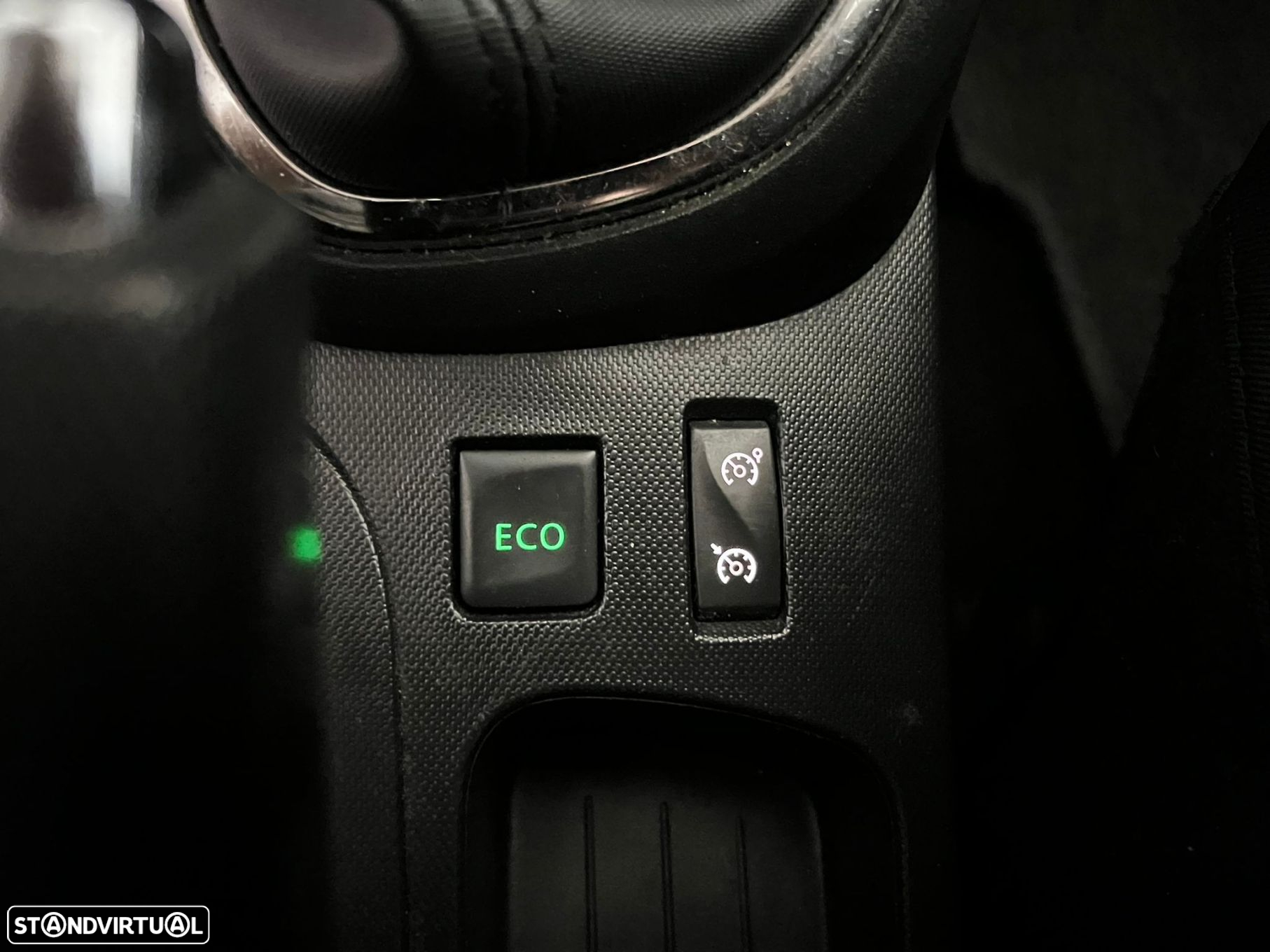 Renault Captur 0.9 TCE Exclusive - 23